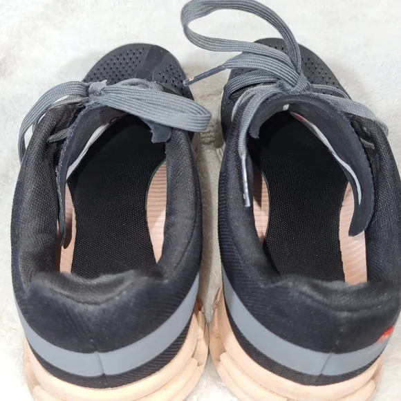 On Cloud CloudFlow Running Womens 7 Rock/Rose Sneakers Lightweight Training - Picture 7 of 11